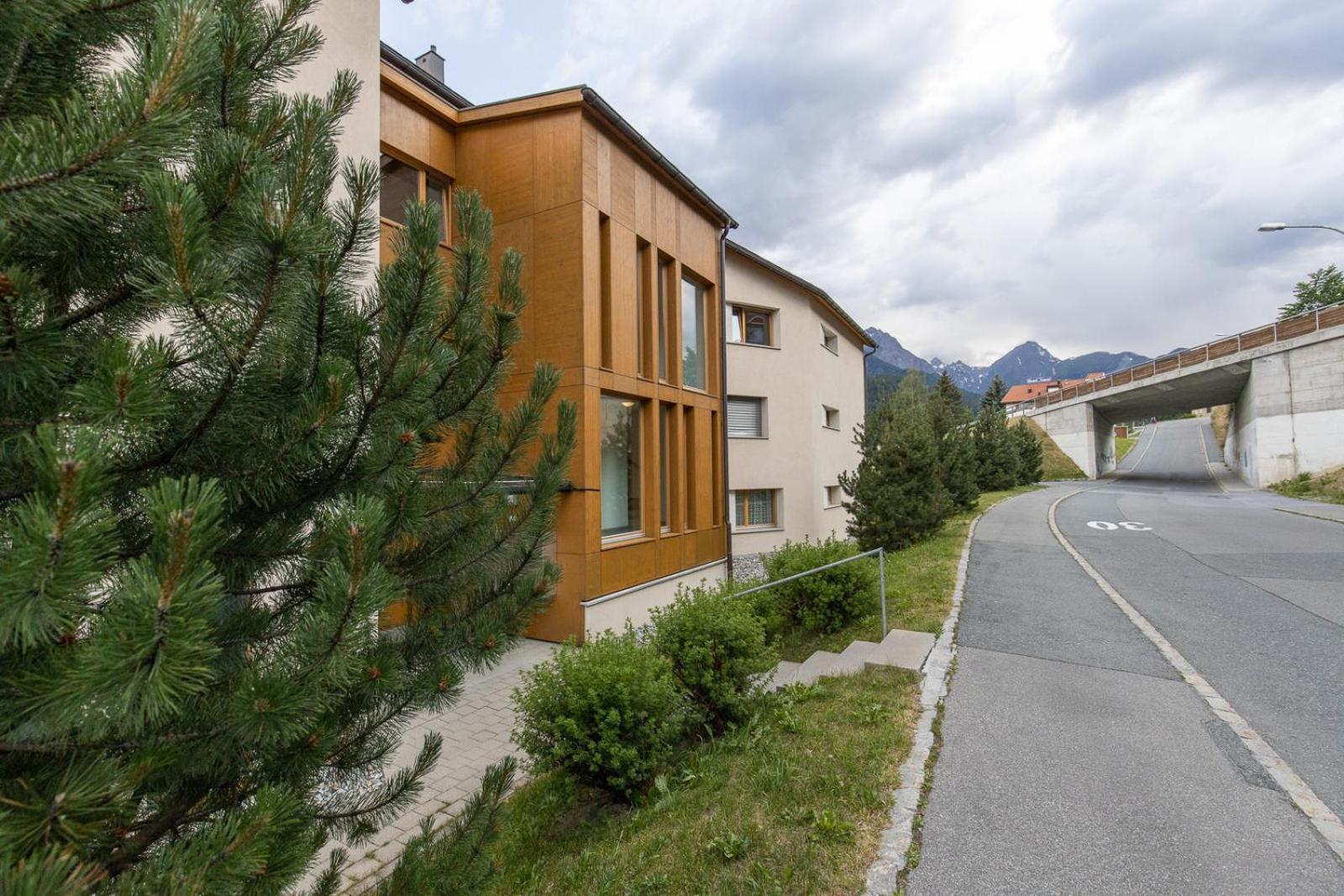 La Stüvetta Lägenhet Scuol Exteriör bild